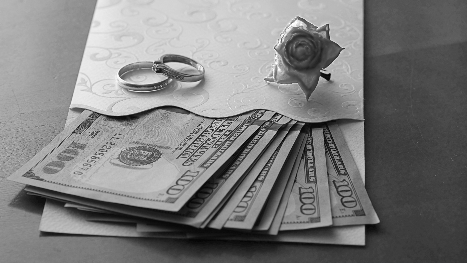 dinero bodas
